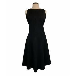 NEW INSIGHT sleeveless dress in black